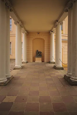 Säulengang