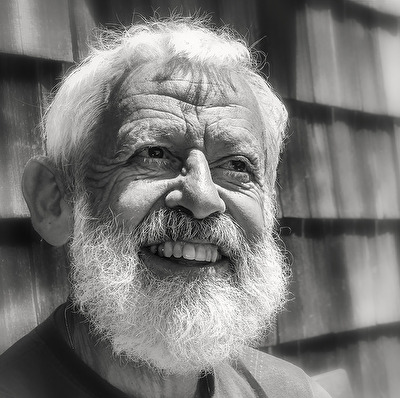 TT # Männer ................... fröhlicher Opa in S/W