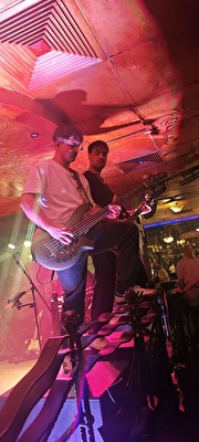 #musik #rock #pub #stimmung #irisch #gitarren #tanzen