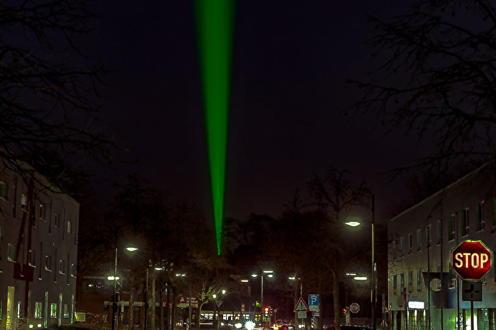 Laserbeleuchtung zur Weihnachtszeit in Castrop-Rauel   (Bild 2 von 3)