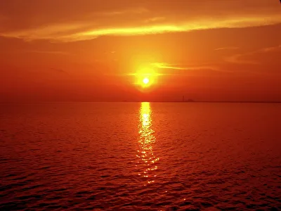 Sonnenuntergang am meeresrand