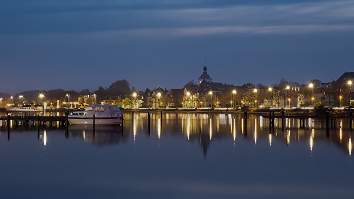 Schleswig mit Schloss Gottorf Nacht
