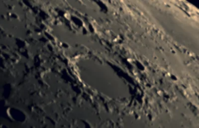 Mond  im Landeanflug