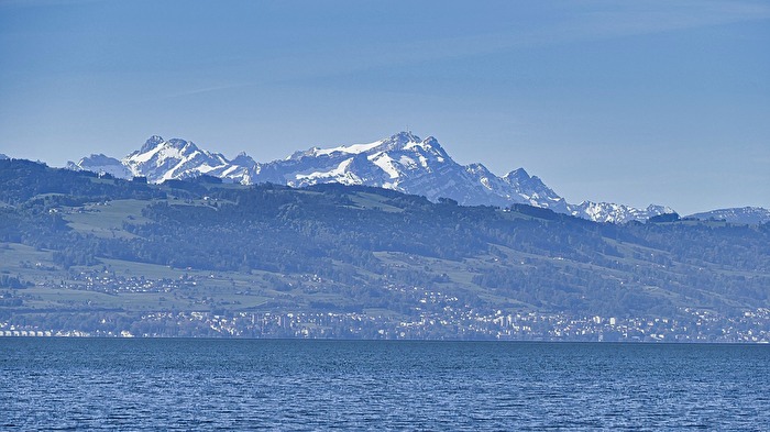 Schneebedeckte Berggipfel