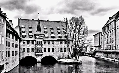 Über der Pegnitz