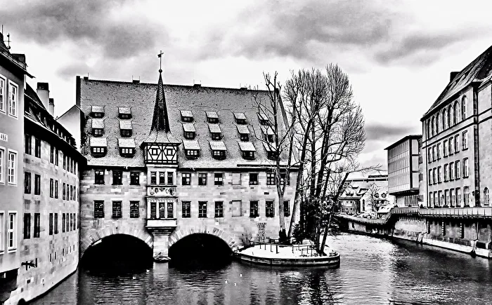 Above the Pegnitz