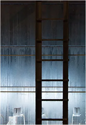 Inside the cold Gasometer
