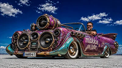 Desert Hyper Music Car