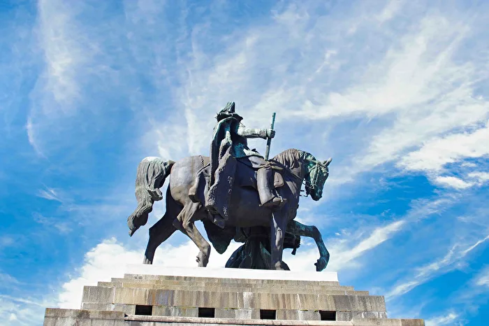 Equestrian statue at the Deutsches Eck