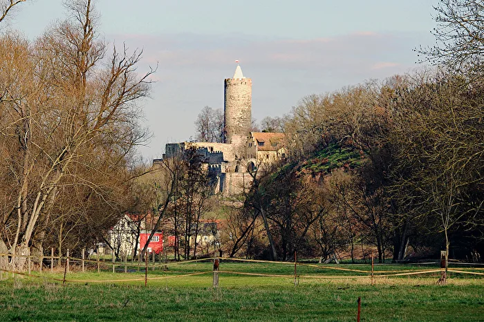Burg in der Herbstsonne