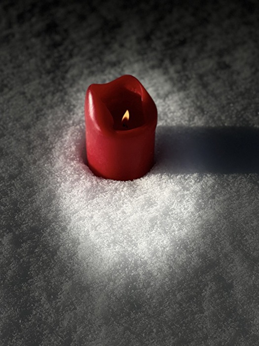 ...... ein Lichtlein brennt