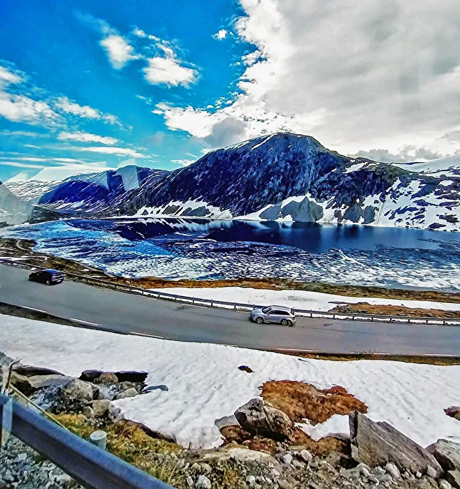 Mountain lake Djupvatnet in Norway