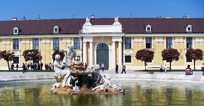 Neptunbrunnen