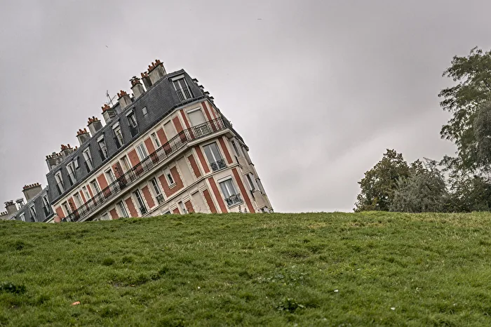Montmartre, Sinking House
