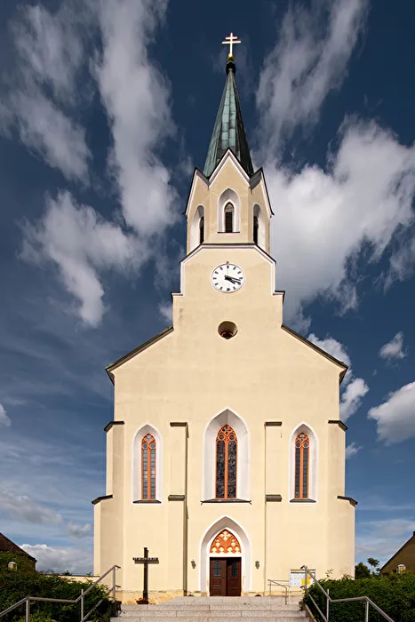 Iglesia parroquial Unterstinkenbrunn