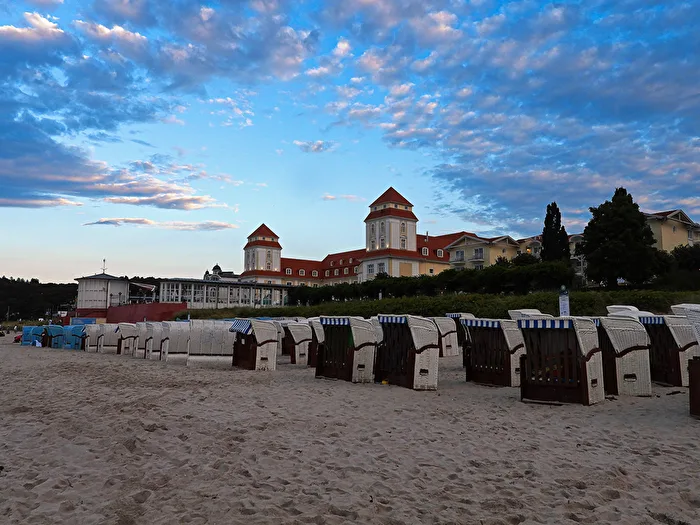 View over the beach to the Kurhaus