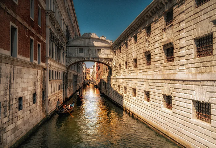 DAS LICHT VON VENEDIG