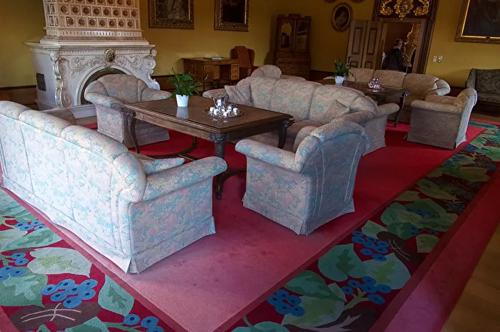 Sofa Sets with Armchair