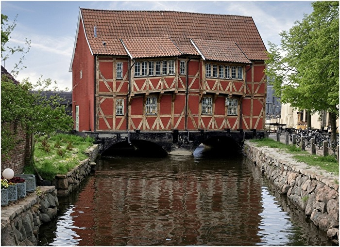 Zimmer mit fließend Wasser
