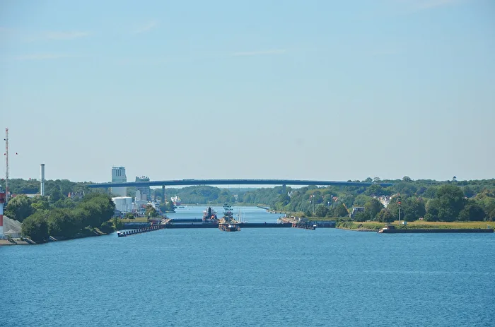 Schleuse Kiel-Holtenau