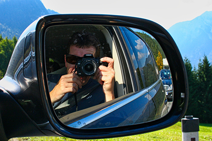Selfi auf der Fahrt in den Urlaub