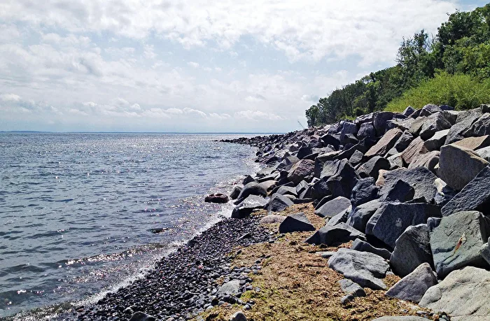Uferbefestigung an der Ostseeküste