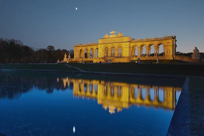 Gloriette 4.11.19 18:01