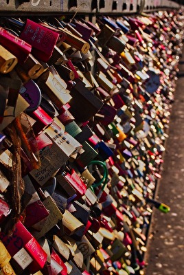Lovelocks