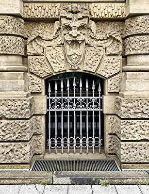 Kellerfenster