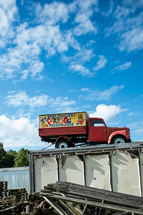 LKW auf dem Dach