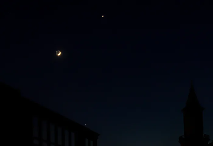 Sichelmond und Venus