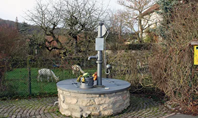 Ehemaliger Dorfbrunnen