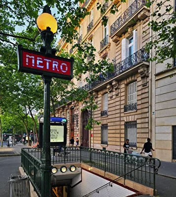 Pariser Metro-Eingang