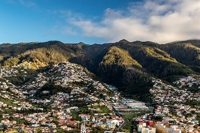 Blick ins Landesinnere von Madeira.