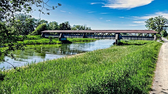 Brücke über die Ache