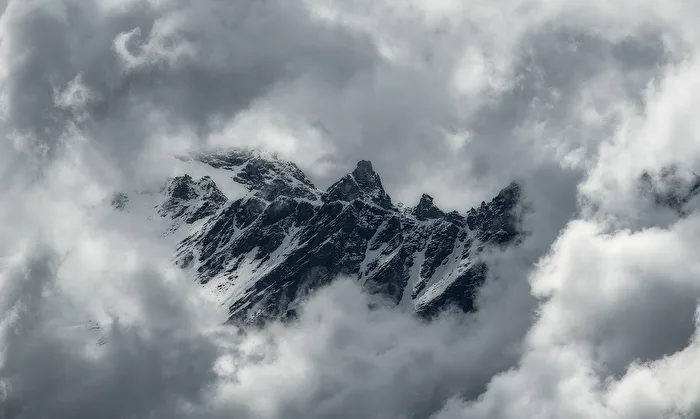 Cloud window