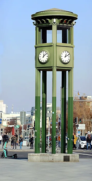 Verkehrsturm