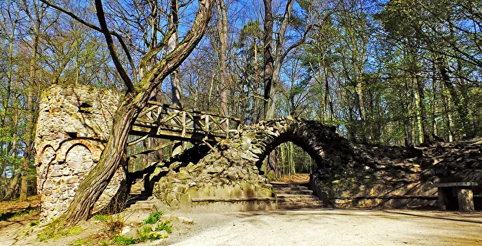 im Schlosspark Machern bei Leipzig
