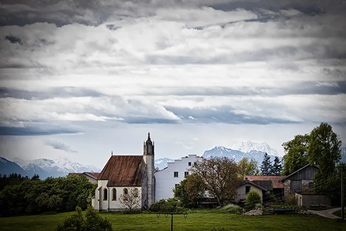 Small Gothic church in Schupfing, Altötting district