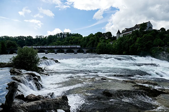 Rheinfall 3