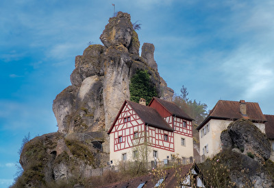 Tüchersfeld in der Fränkischen Schweiz und sein "Felsendom"