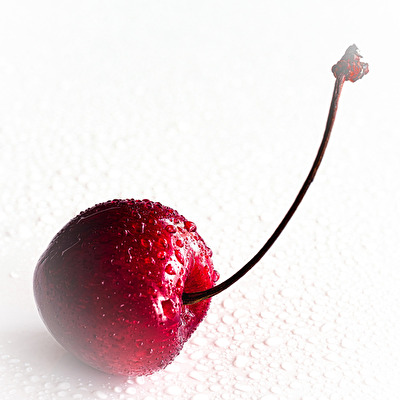 Rote Kirschen ess‘ ich gern,…