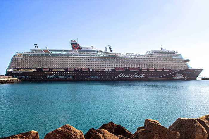 Mein Schiff 7