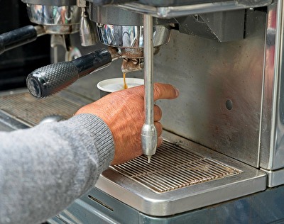 Kaffee toGo  am Markt oder Medizin am morgen ?