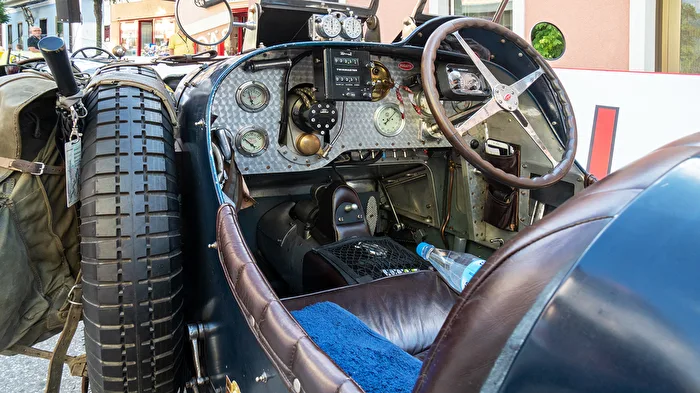 Bugatti