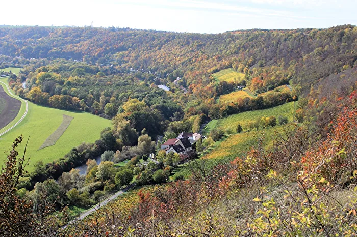 Göttersitz im Herbst