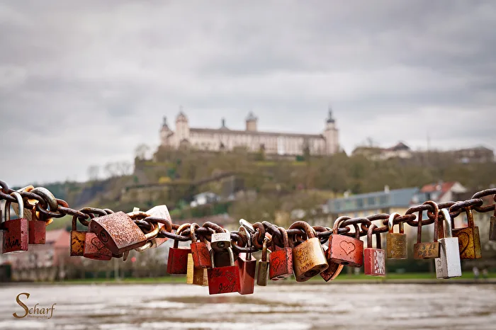Schlosskette unter der Festung Marienberg - Würzburg