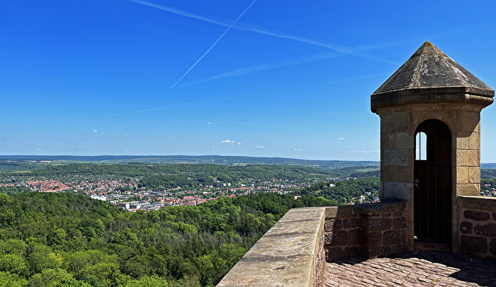 Wartburgschanze und Blick auf Eisenach