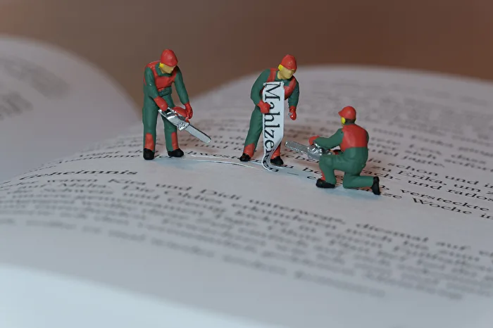 Bucharbeiten