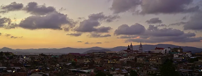 buenos tardes, Santiago